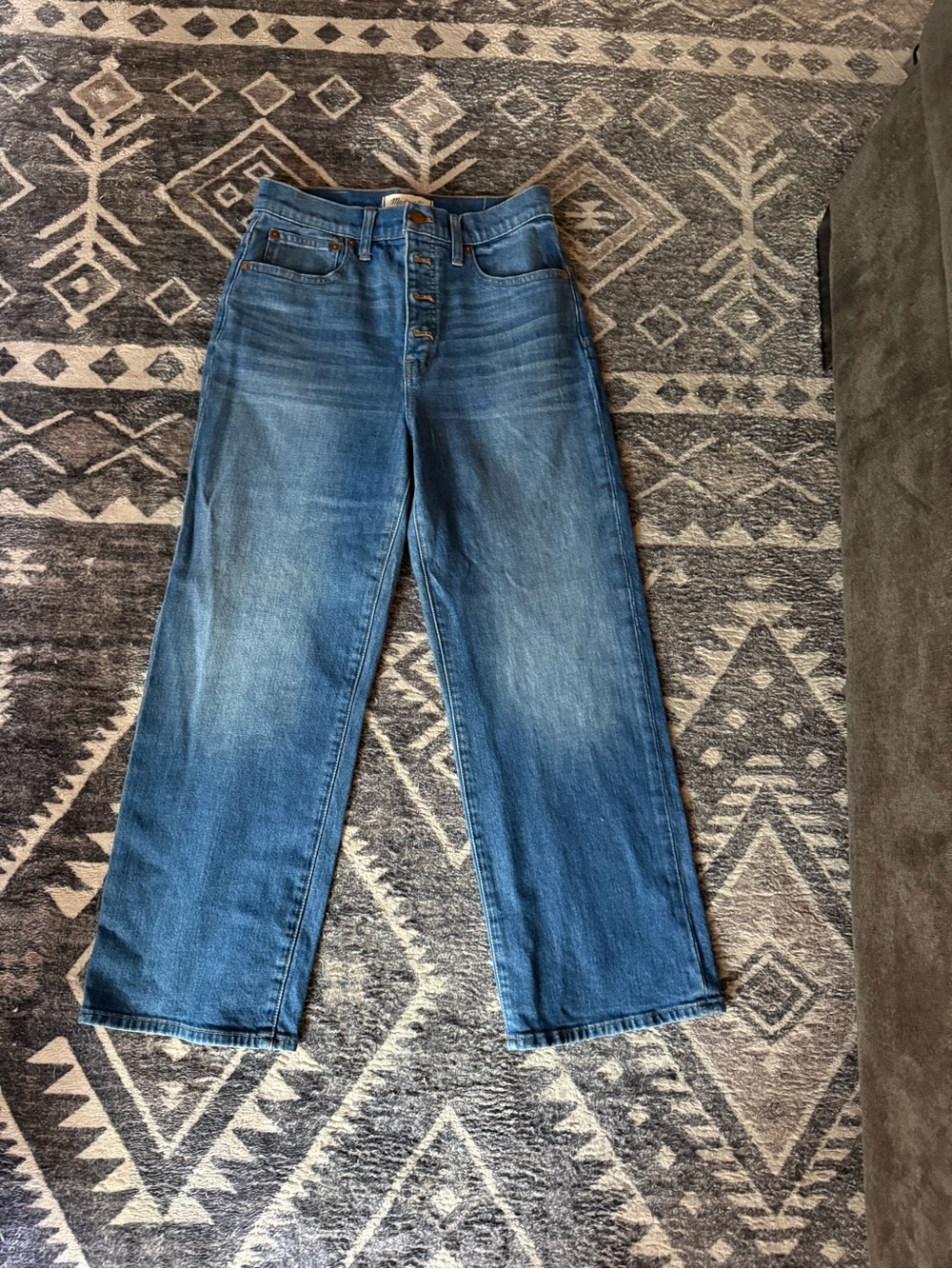 High-Rise Wide-Leg Women's Jeans in Medium Blue